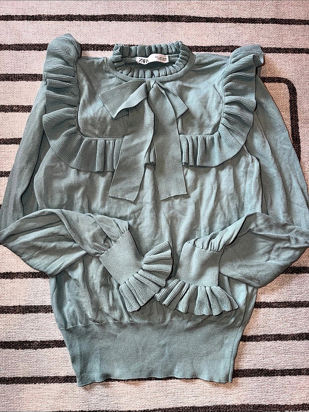 Zara Sweater top with Ruffles and Bow